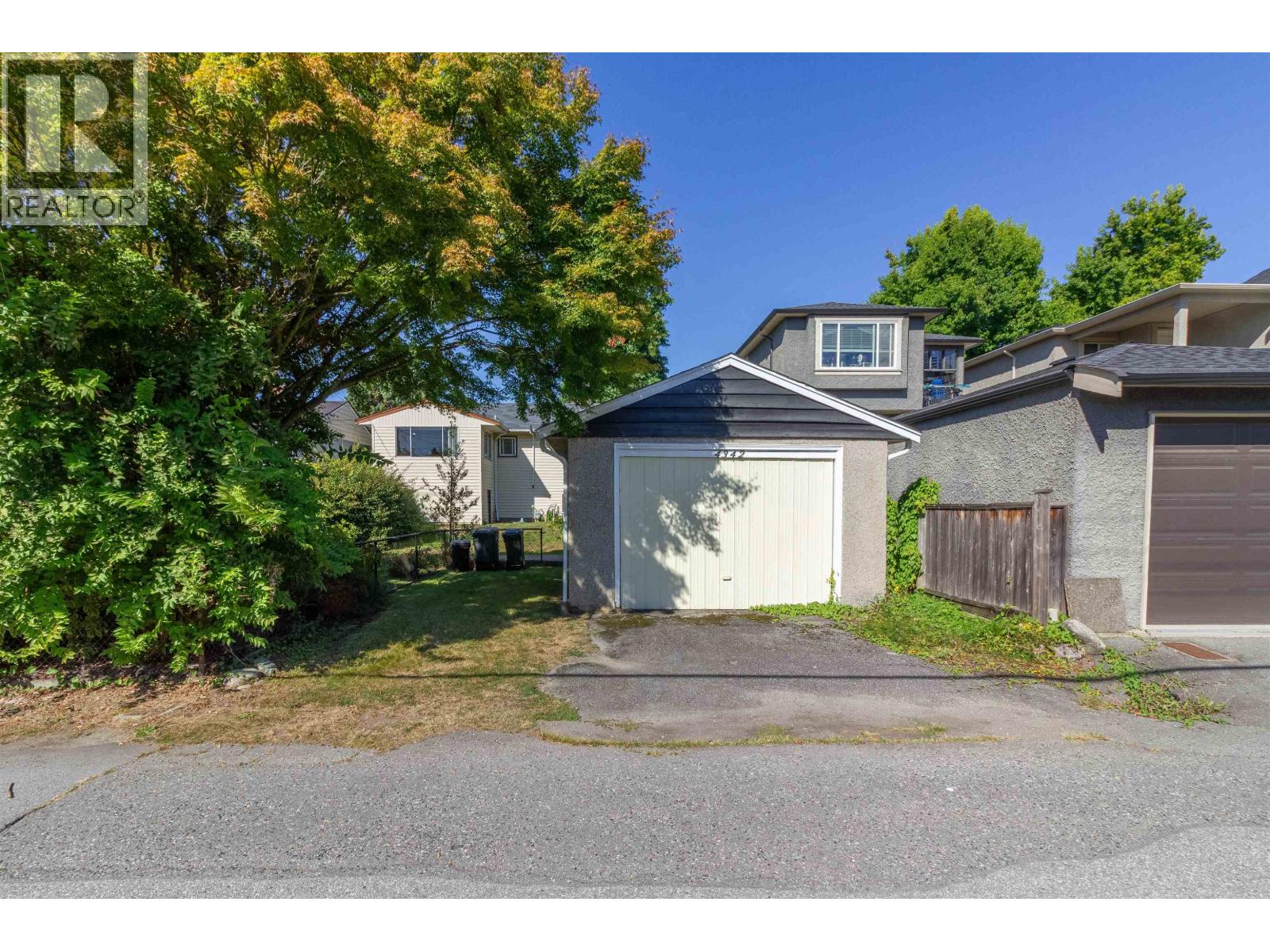 4342 PARKER STREET, Burnaby