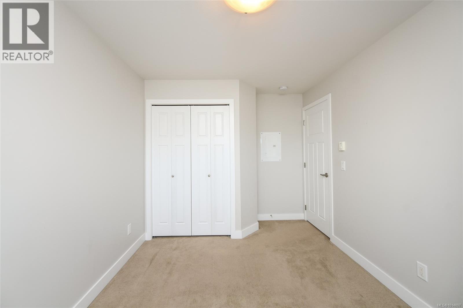 230 4699 Muir Rd, Courtenay