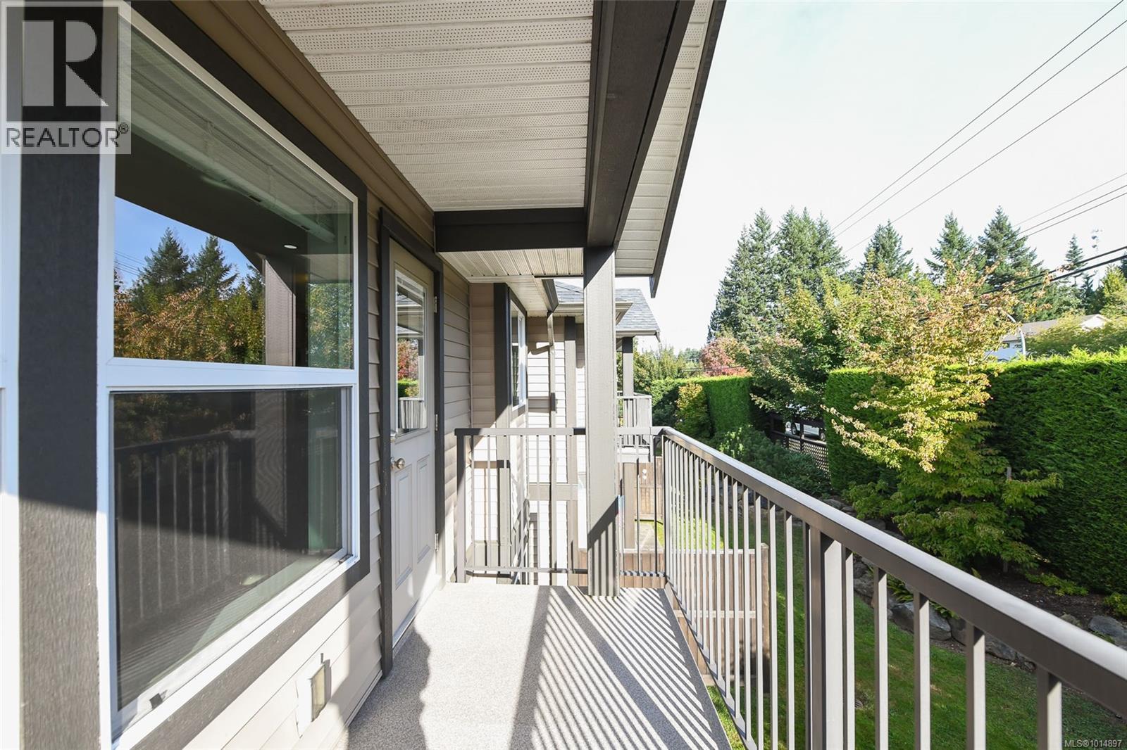 230 4699 Muir Rd, Courtenay