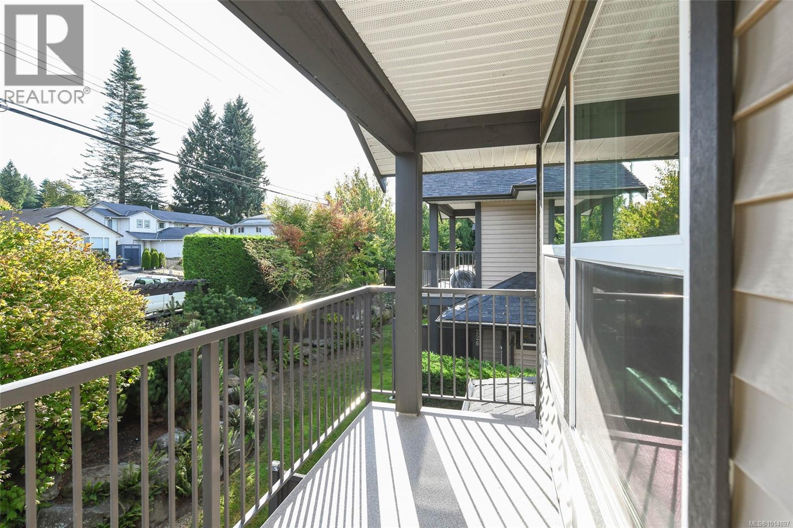 230 4699 Muir Rd, Courtenay