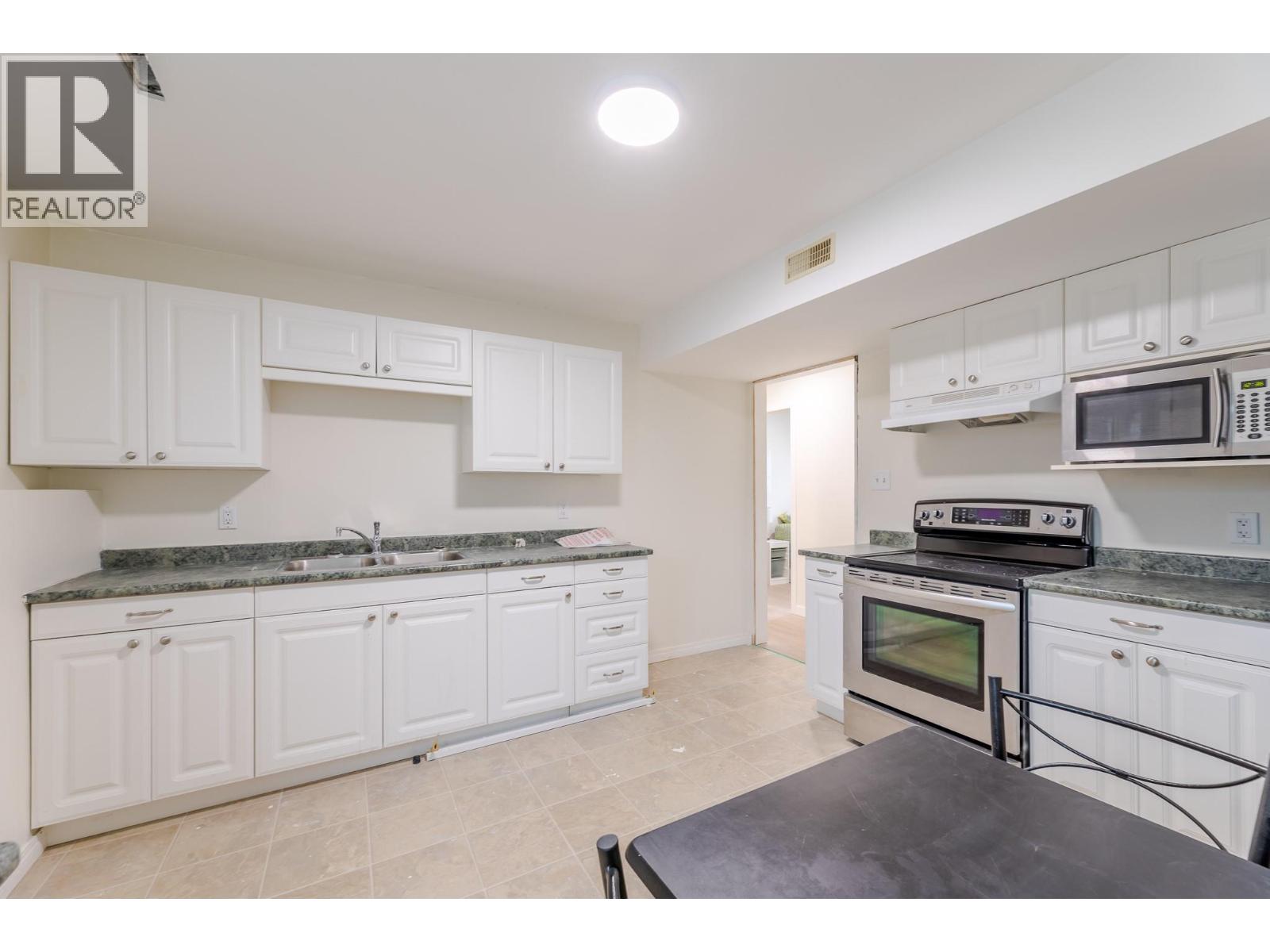157 Murray Drive, Penticton