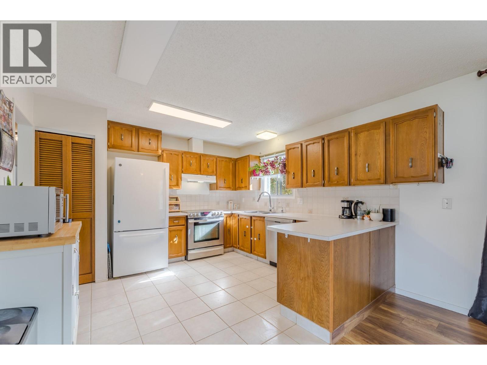 157 Murray Drive, Penticton
