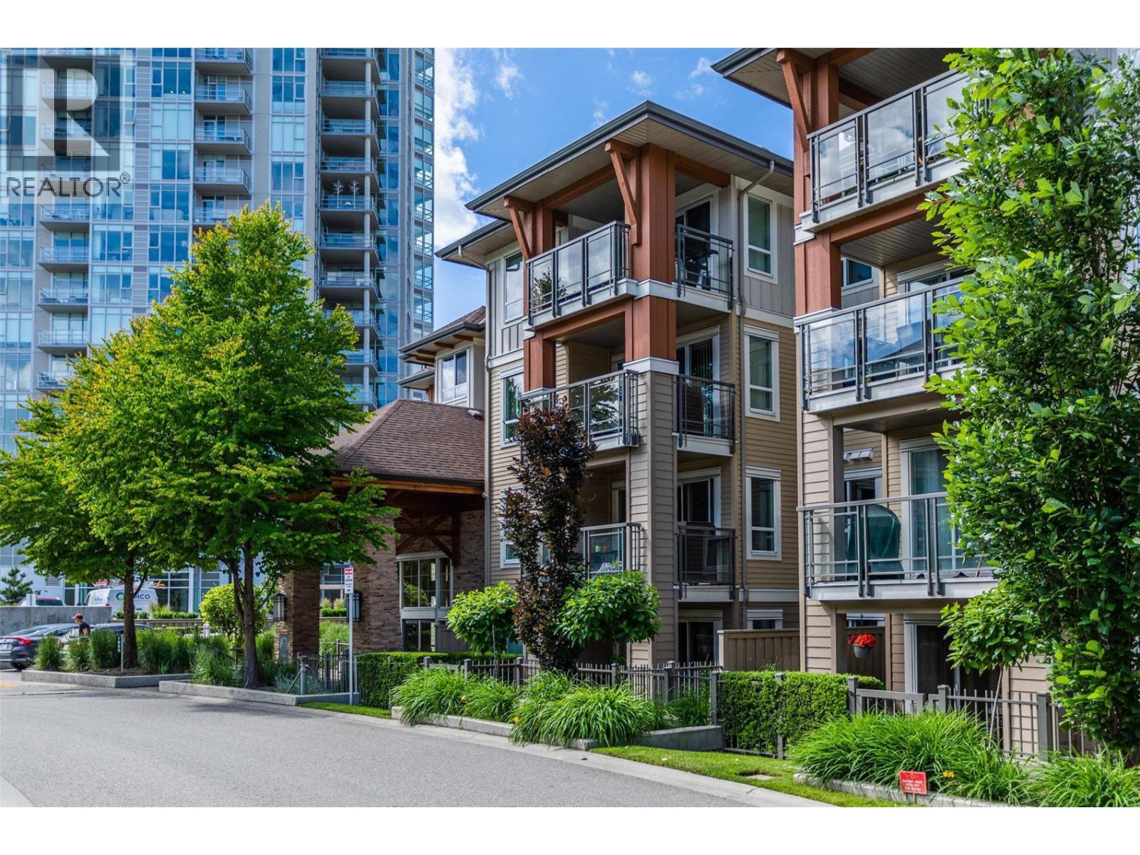  1099 Sunset Drive, Kelowna