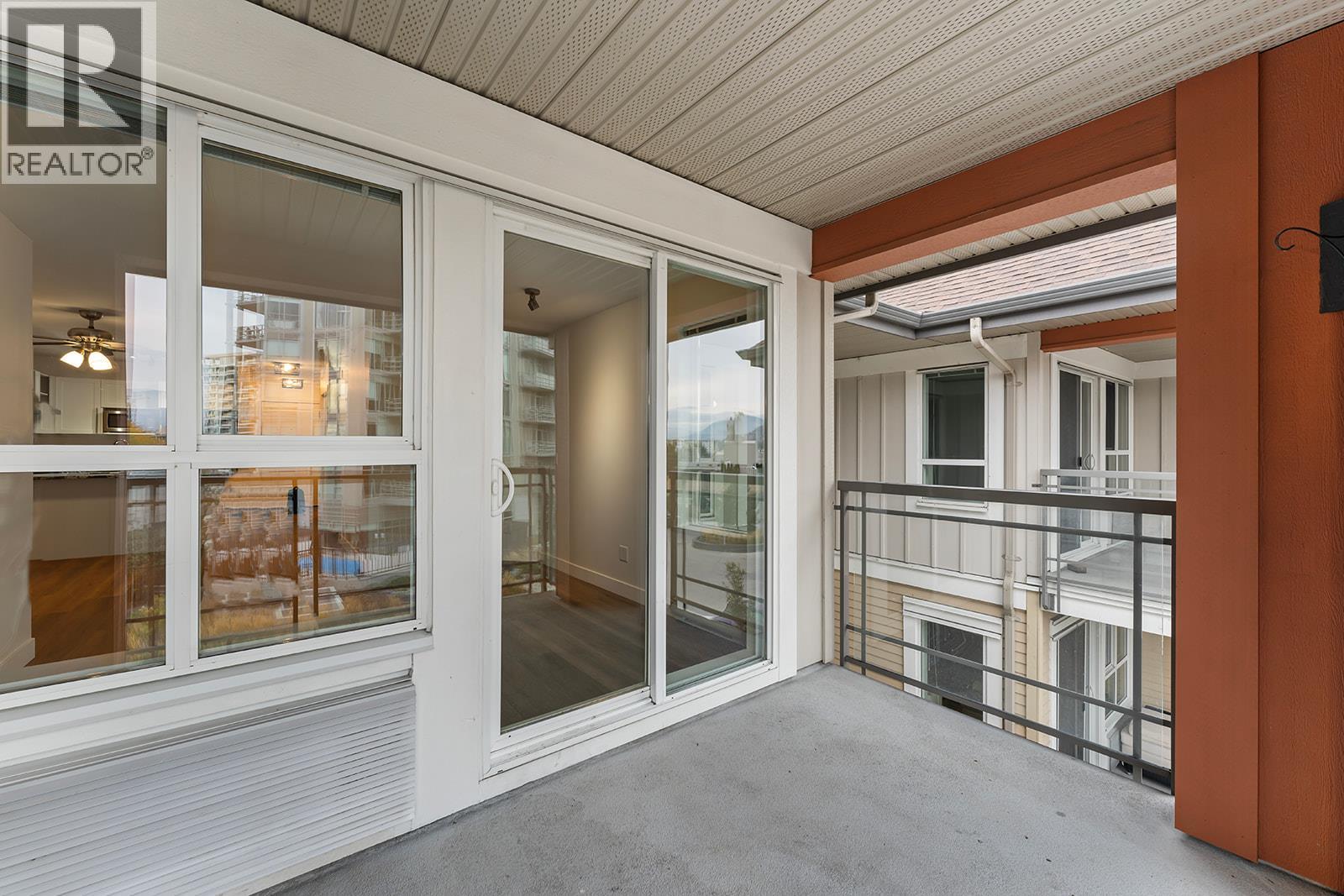 1099 Sunset Drive, Kelowna