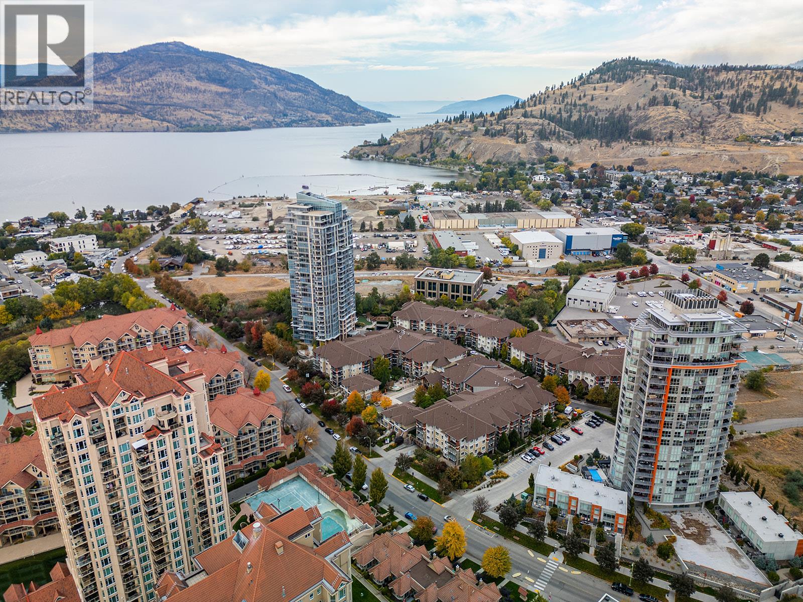  1099 Sunset Drive, Kelowna