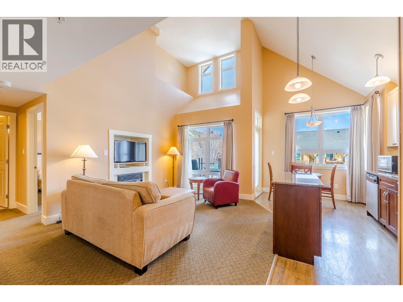 12811 LAKESHORE Drive S Unit# 629, Summerland