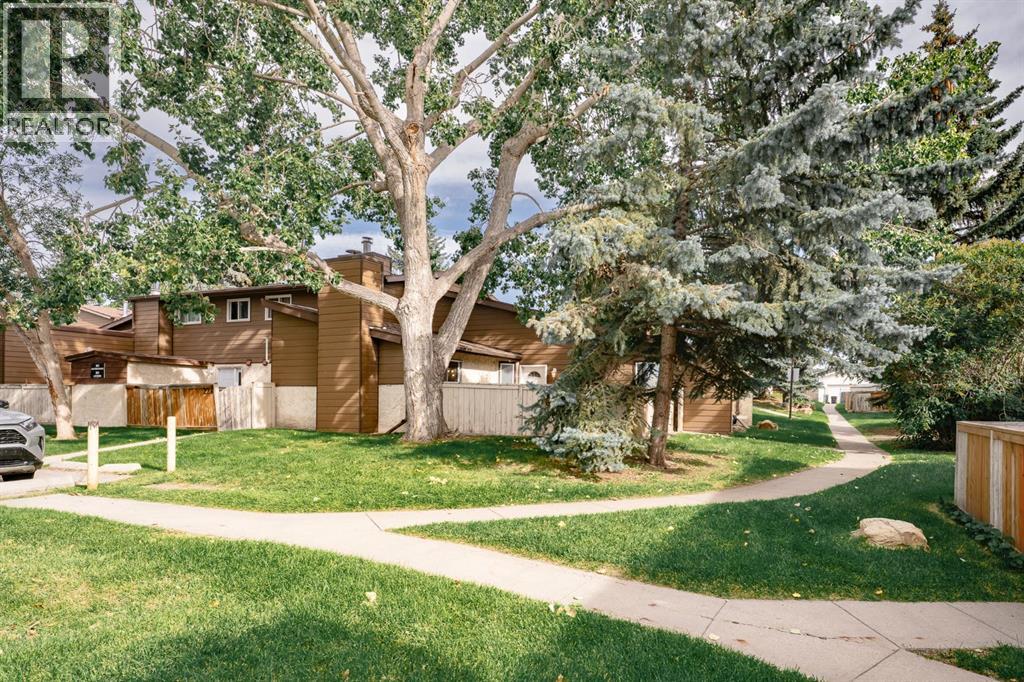 223, 5404 10 Avenue SE, Calgary, Alberta