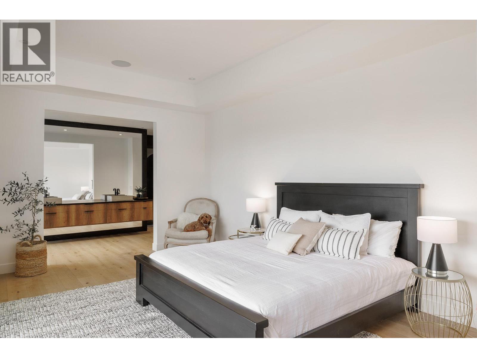  10248 Beacon Hill Drive, Lake Country