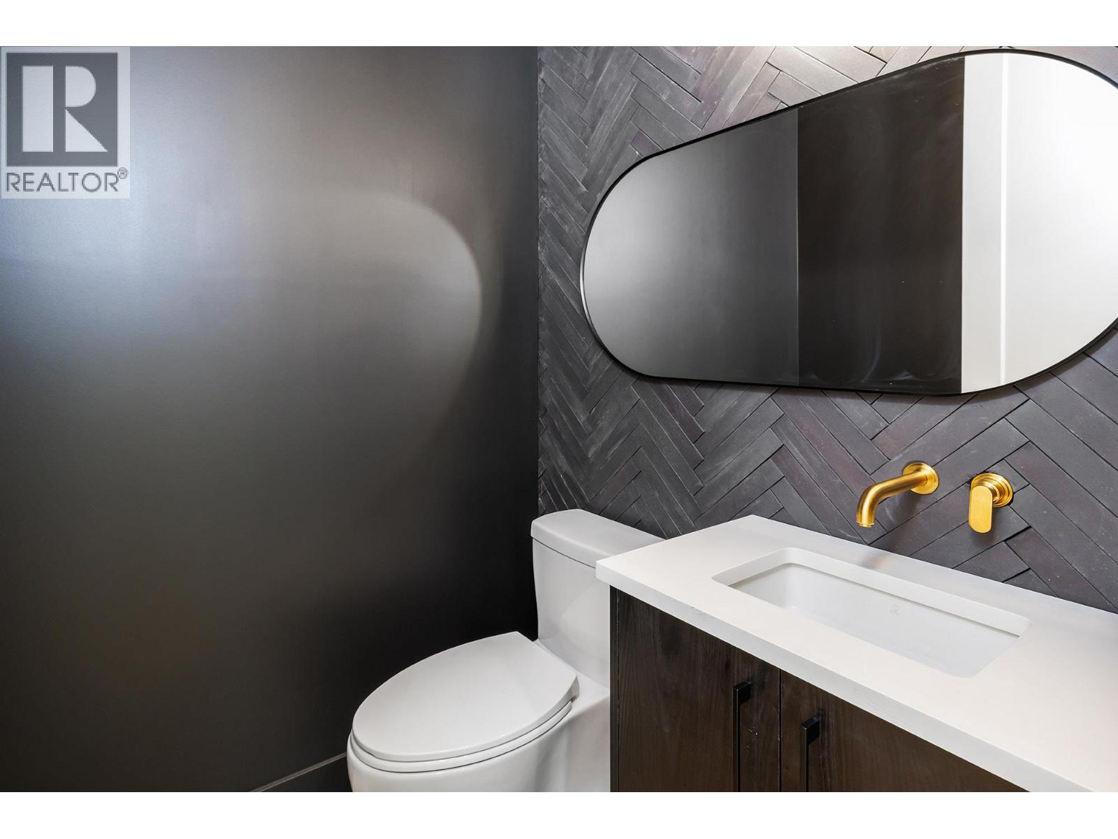  10248 Beacon Hill Drive, Lake Country