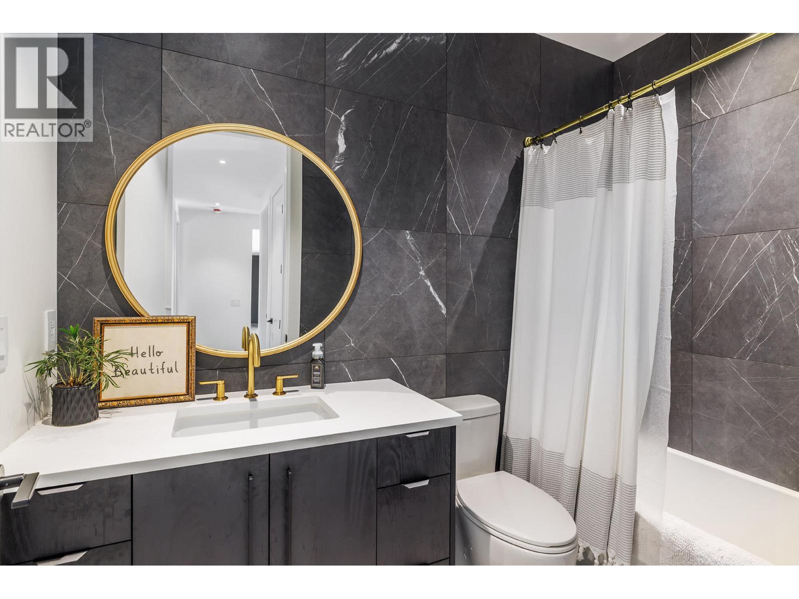  10248 Beacon Hill Drive, Lake Country