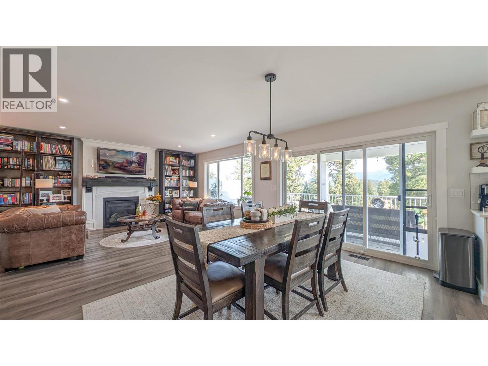 308 Legacy Lookout, Cranbrook