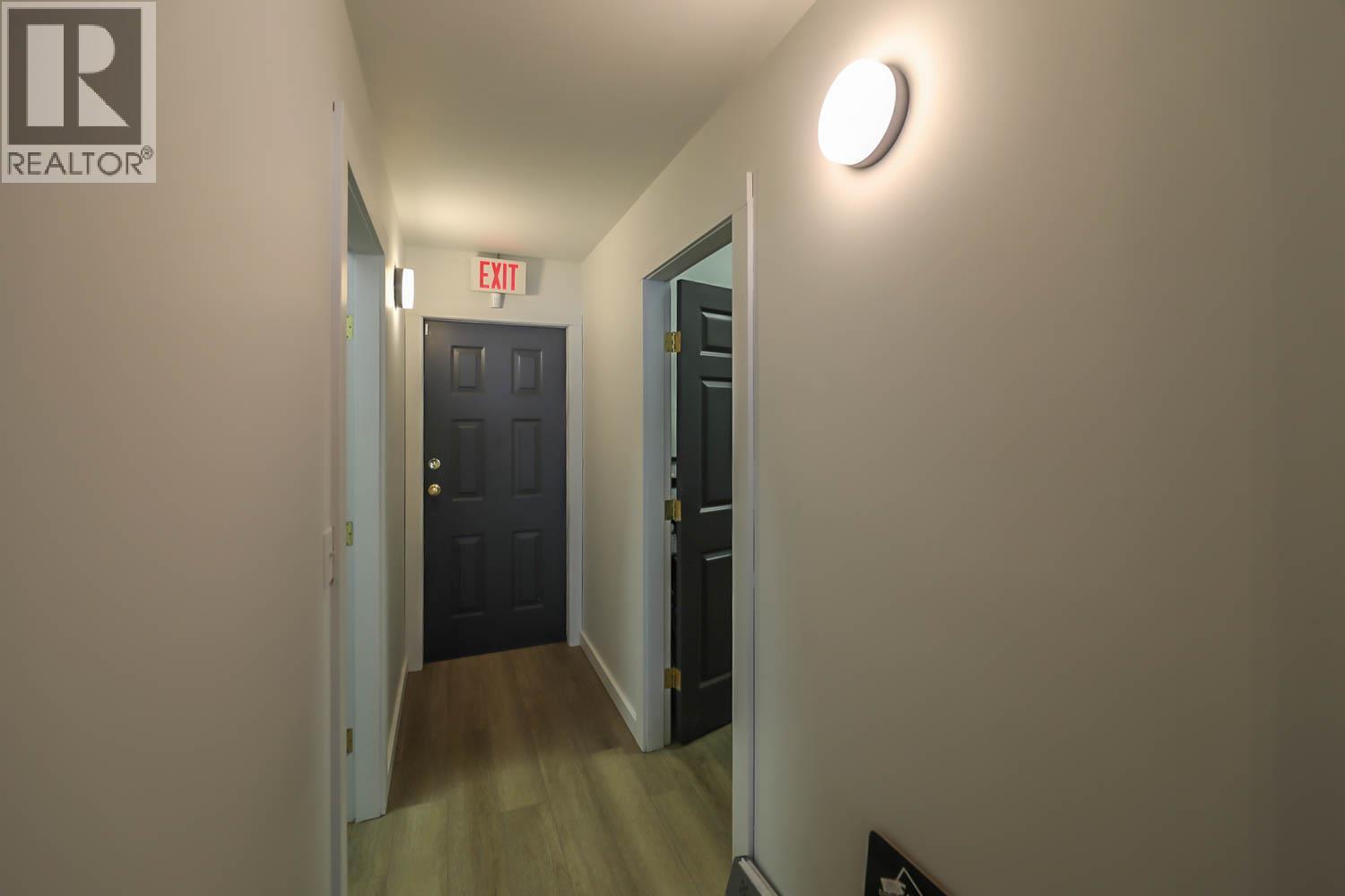 10122/24 MAIN Street, Summerland