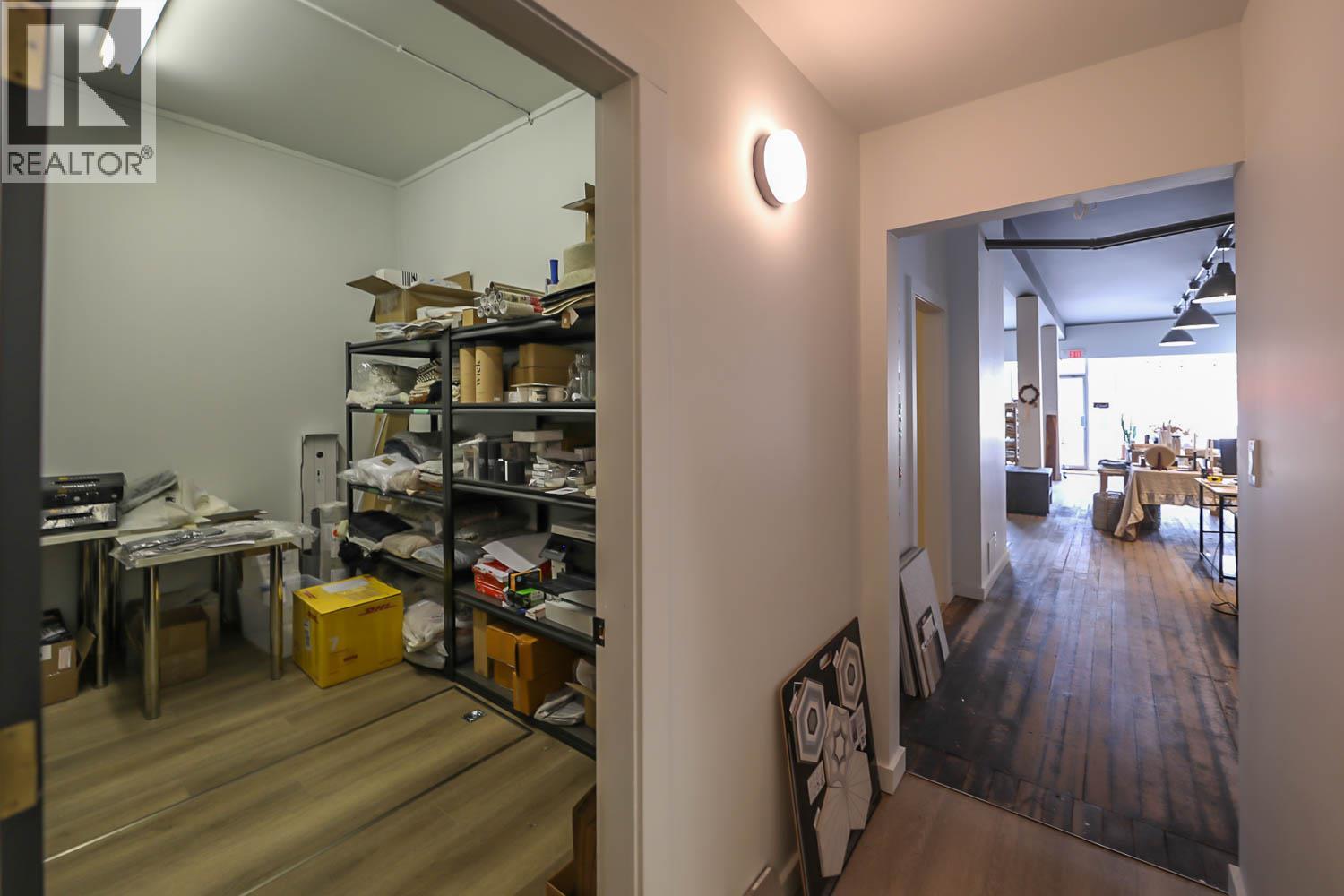 10122/24 MAIN Street, Summerland
