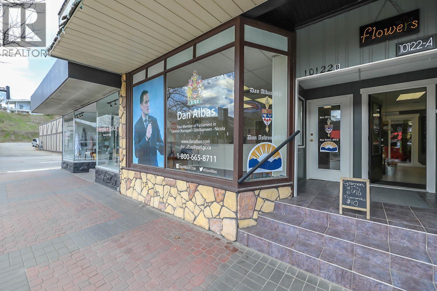 10122/24 MAIN Street, Summerland