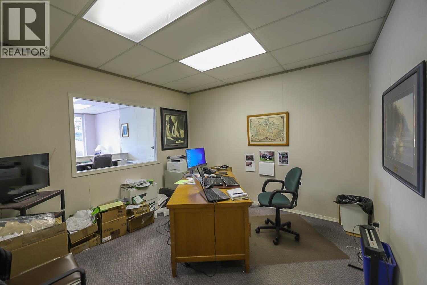 10122/24 MAIN Street, Summerland
