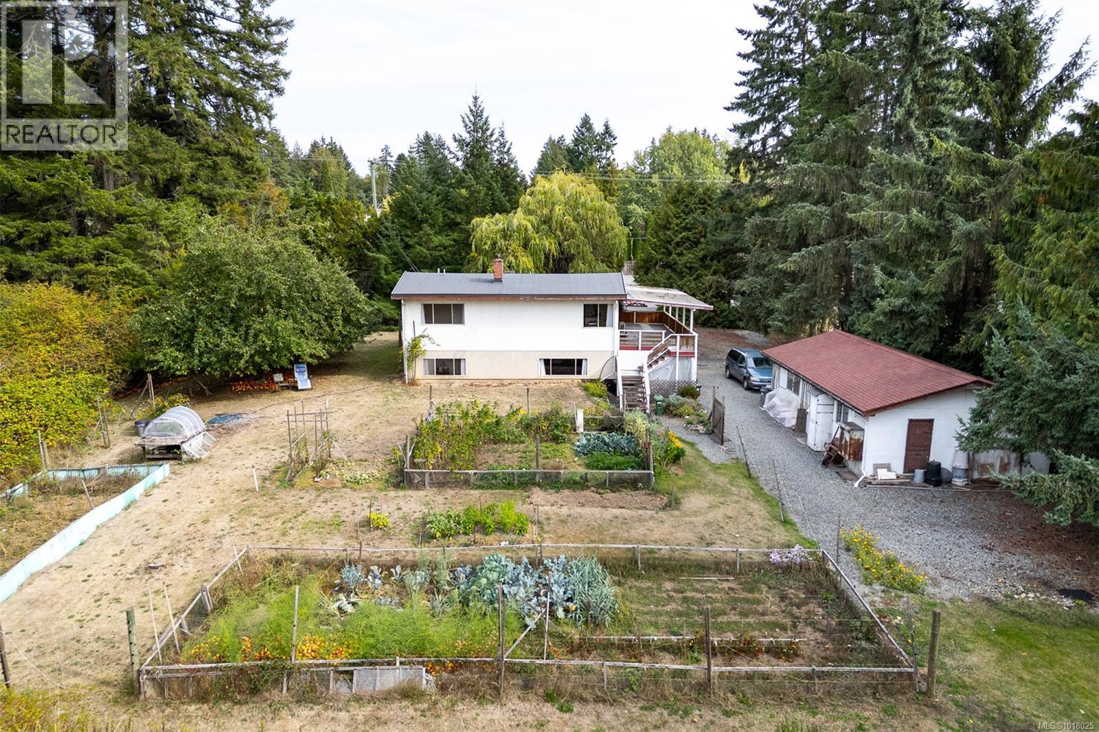 6686 Bell McKinnon Rd, Duncan