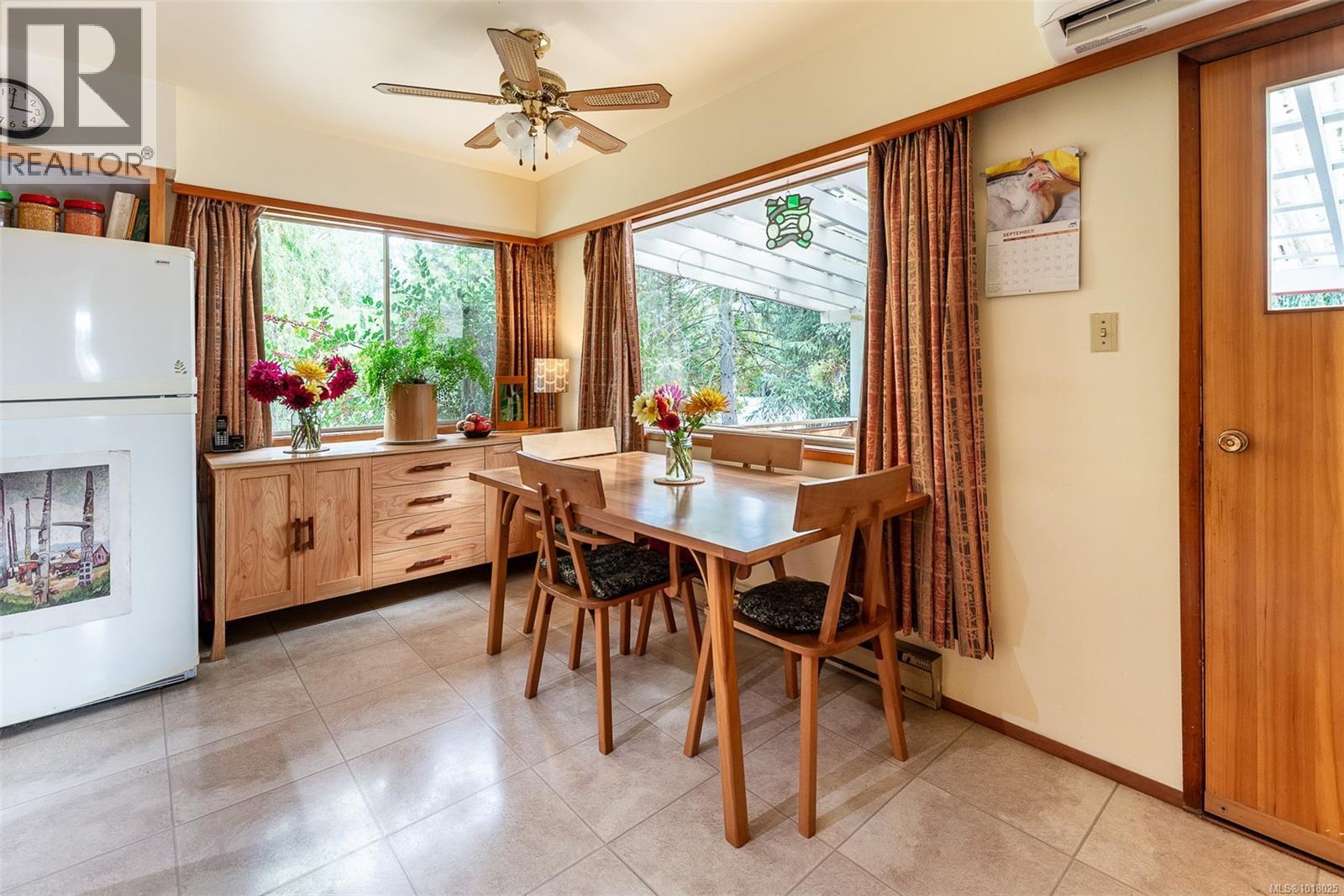 6686 Bell McKinnon Rd, Duncan