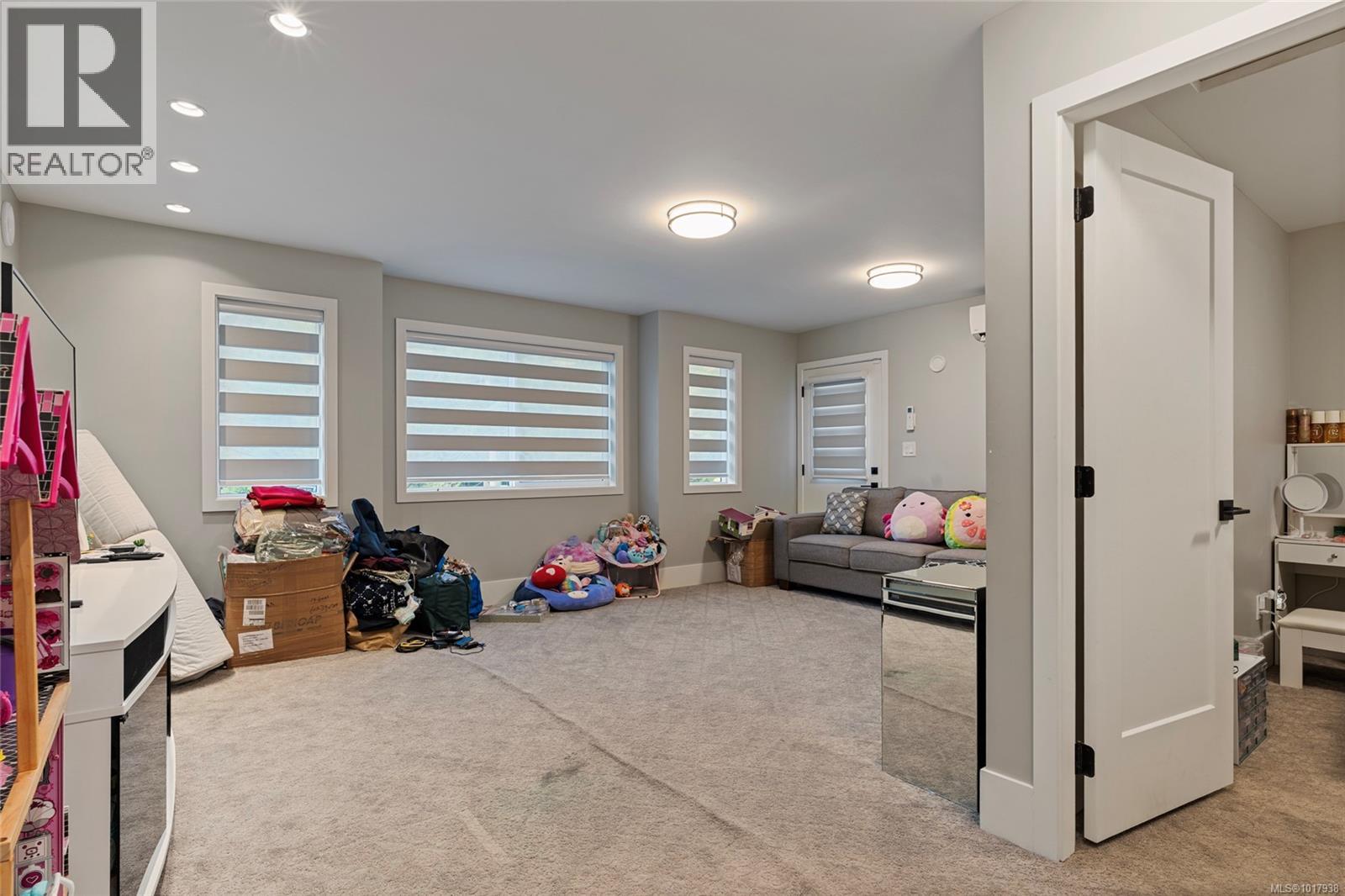  25 Tuzo Court, View Royal