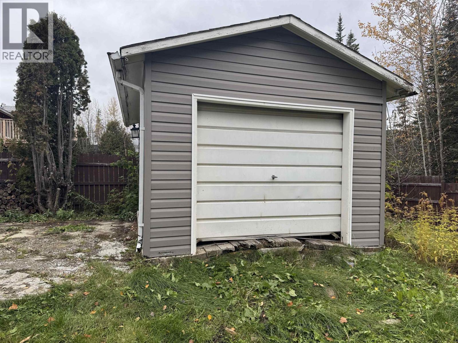 234 CENTENNIAL DRIVE, Mackenzie