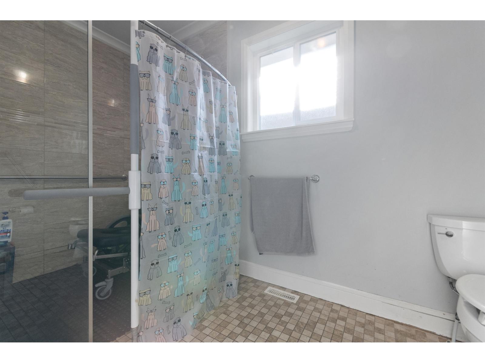 46364 BEDFORD PARKWAY, Sardis South, Chilliwack