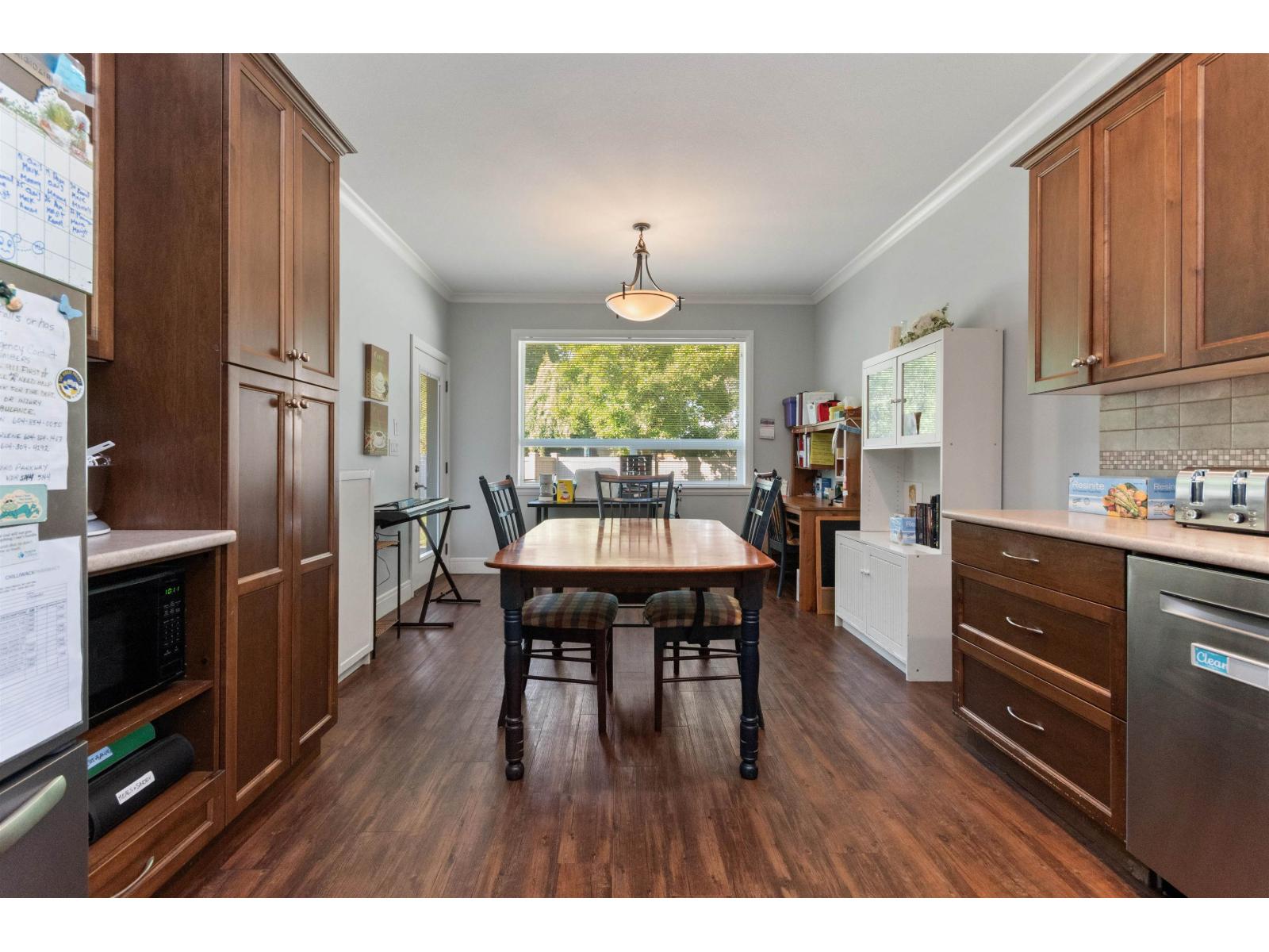 46364 BEDFORD PARKWAY, Sardis South, Chilliwack