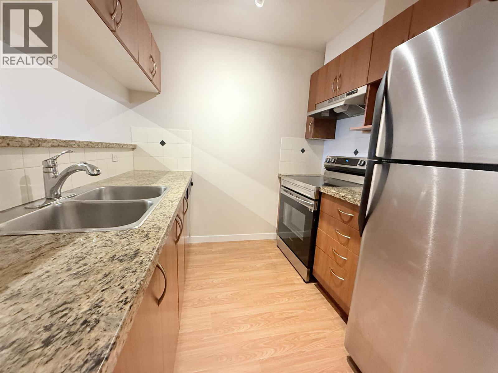 305 38003 SECOND AVENUE, Squamish