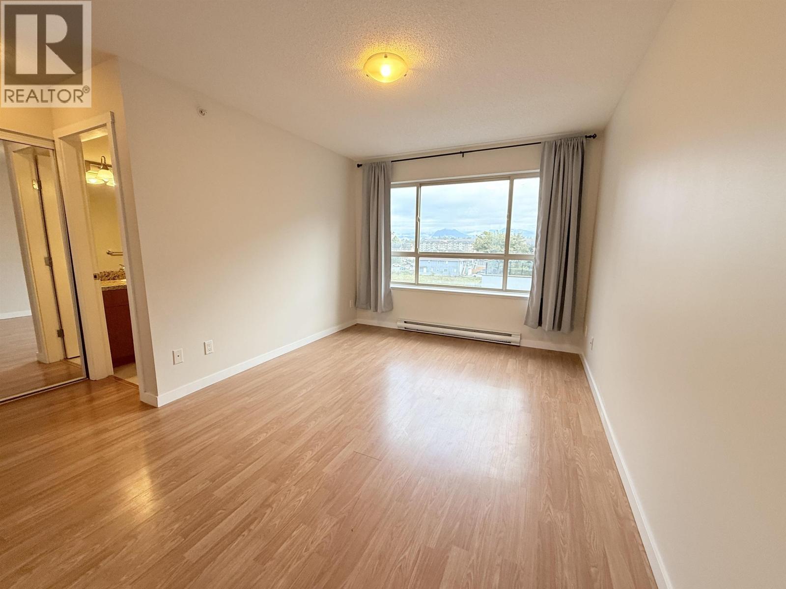 305 38003 SECOND AVENUE, Squamish