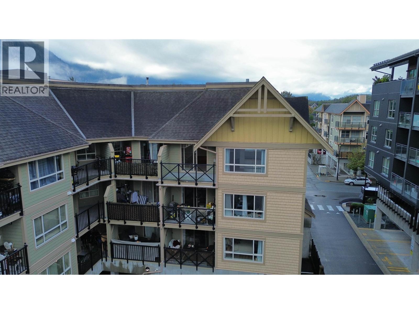 305 38003 SECOND AVENUE, Squamish