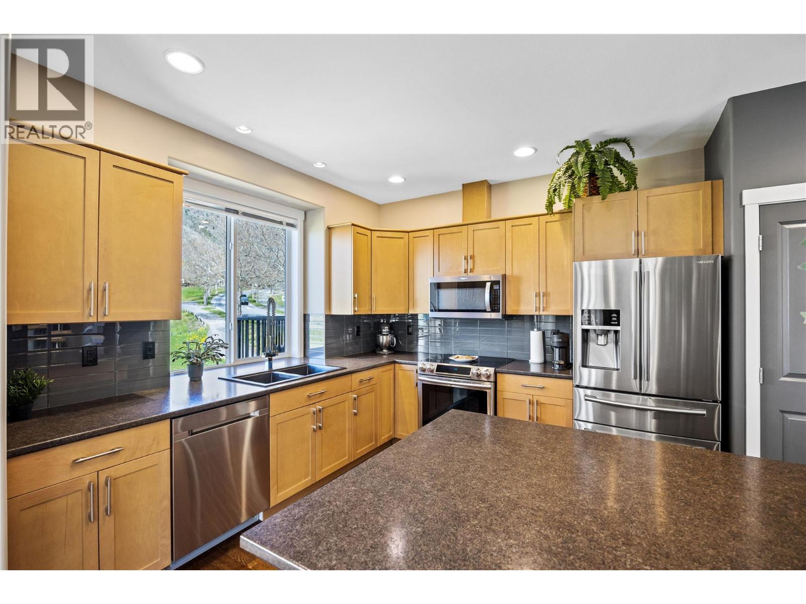 100 Sun Rivers Drive Unit# 2, Kamloops