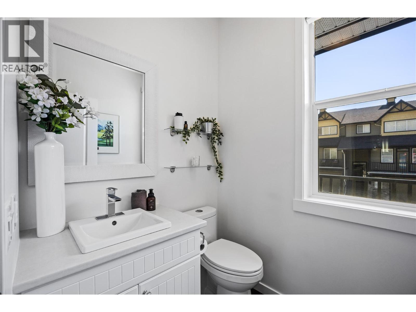 100 Sun Rivers Drive Unit# 2, Kamloops