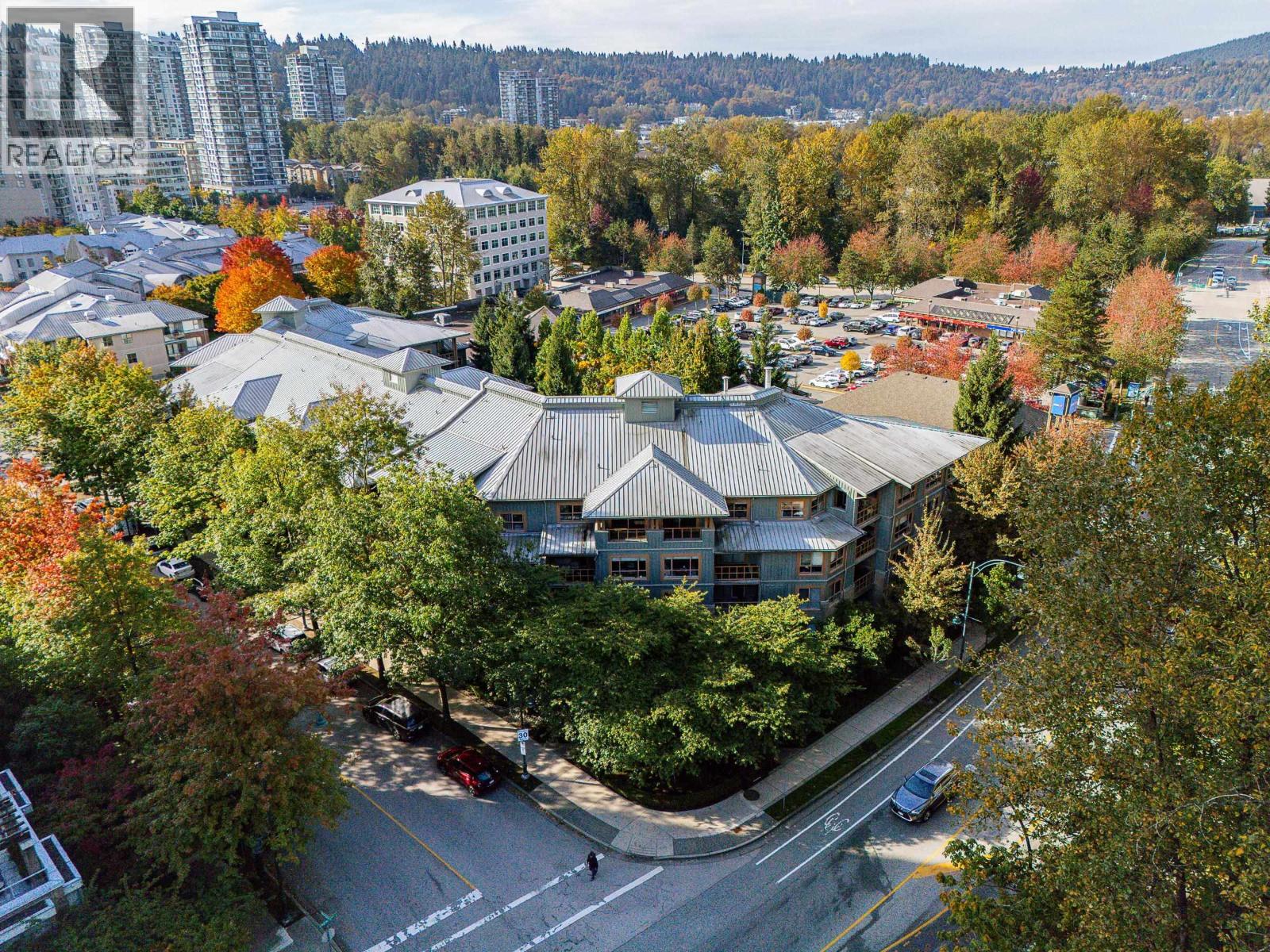 204 285 NEWPORT DRIVE, Port Moody