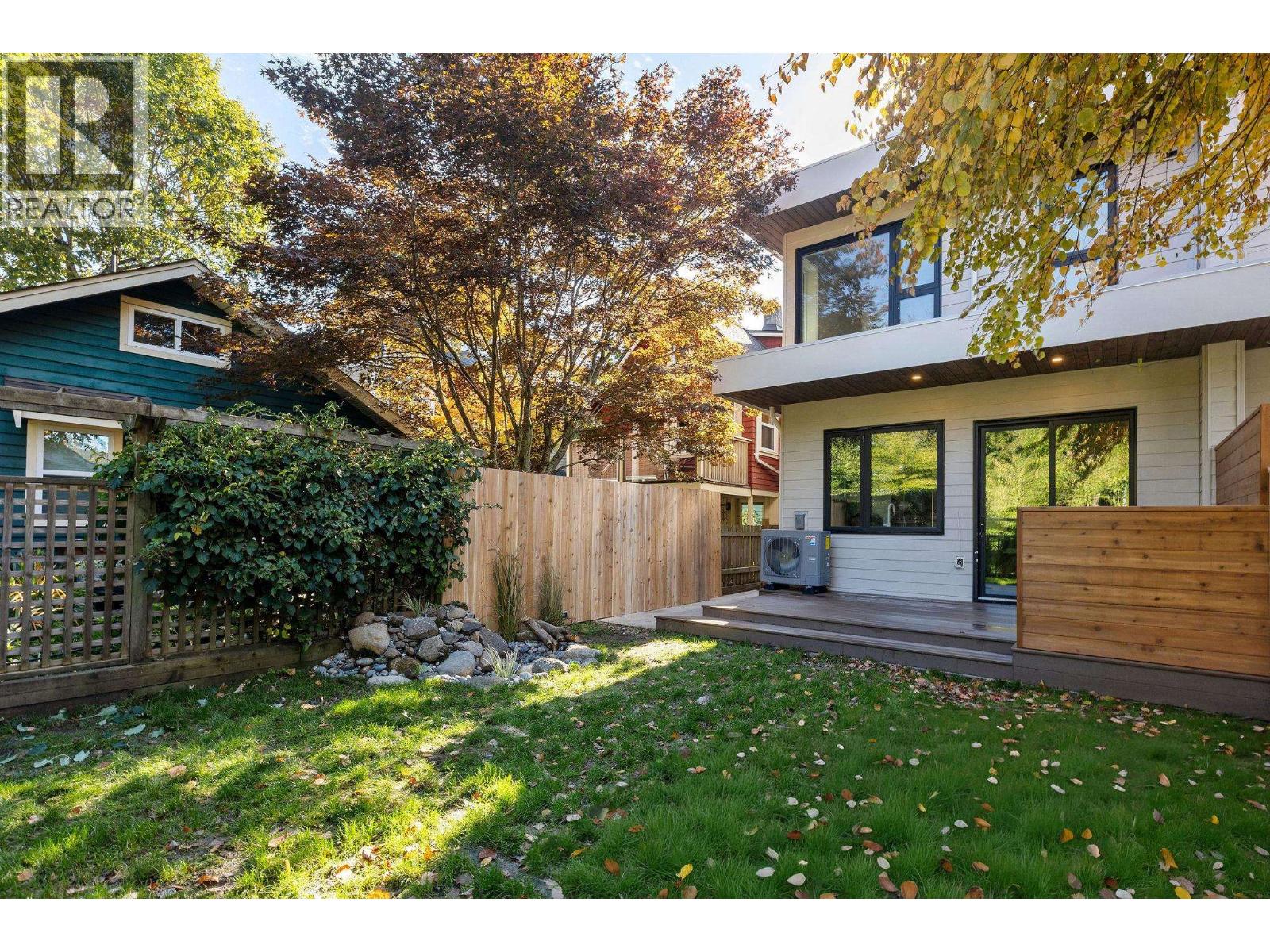 2 7 E 23RD AVENUE, Vancouver
