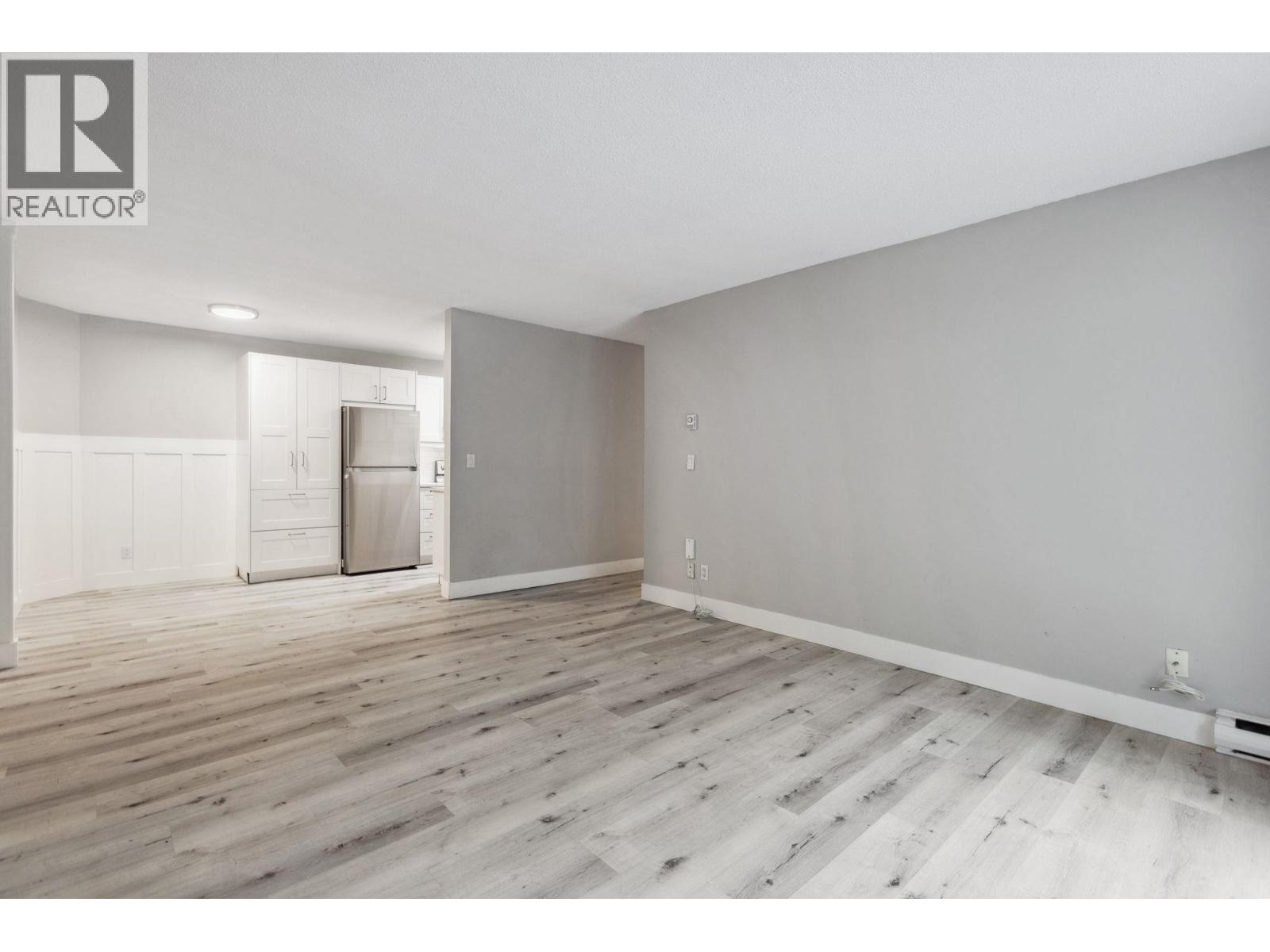 #110-4926 48 Avenue, Ladner