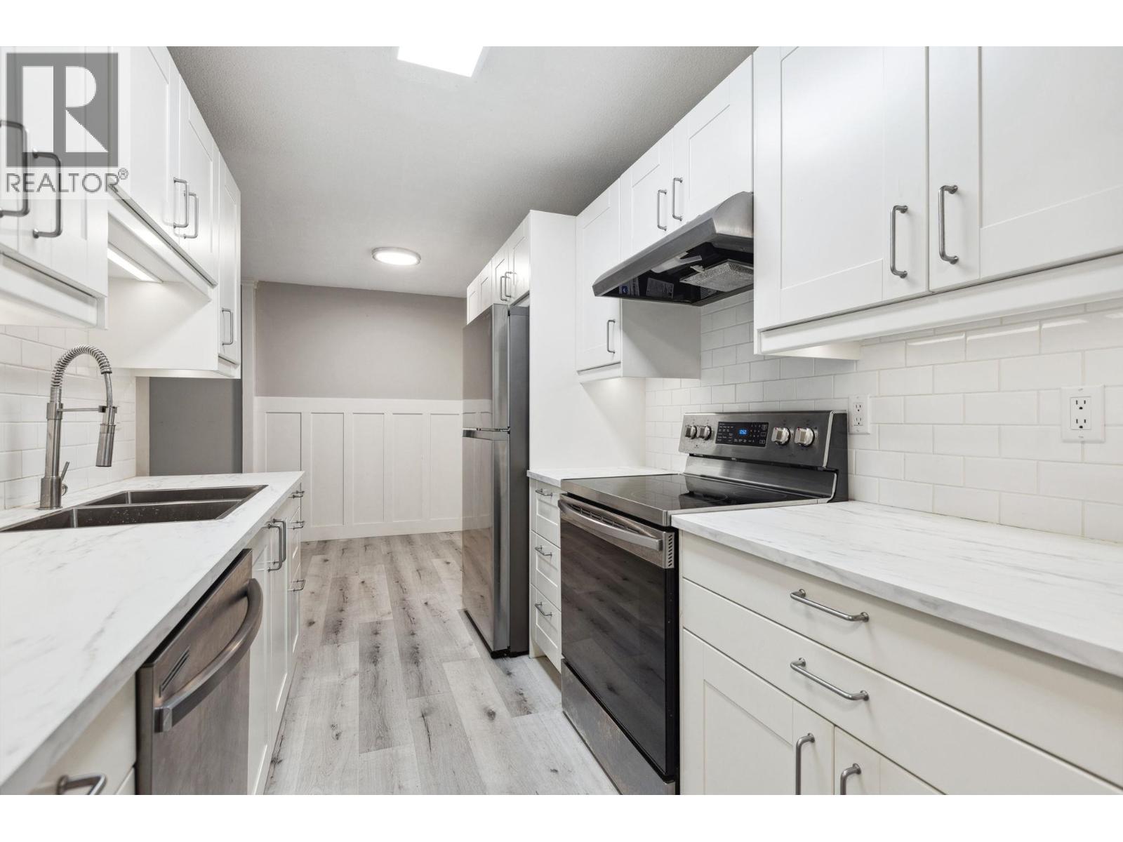 #110-4926 48 Avenue, Ladner