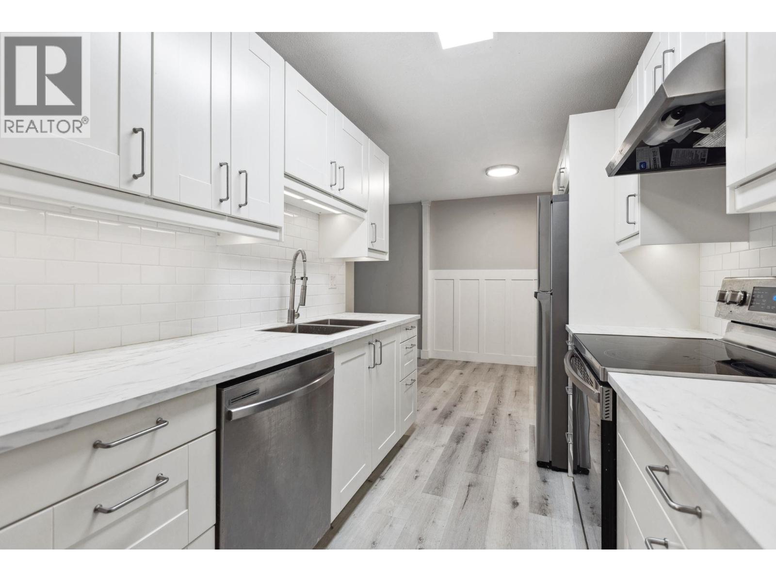 #110-4926 48 Avenue, Ladner