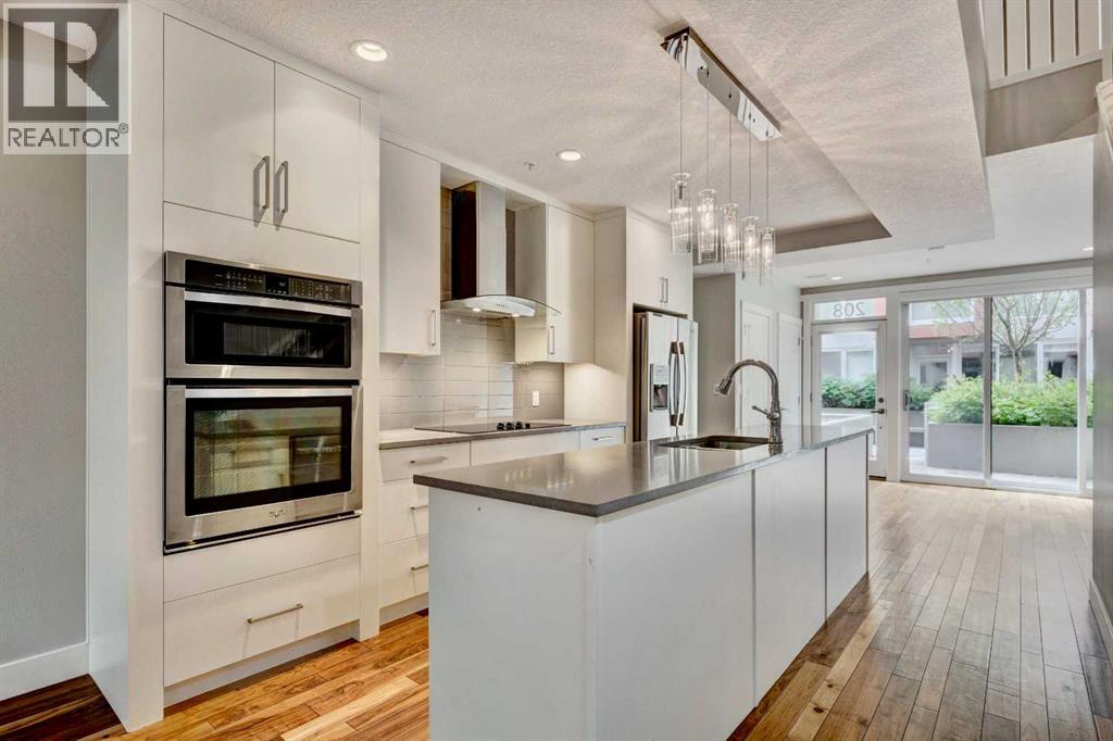 Single Family House for Sale in    Street SW South Calgary Calgary 