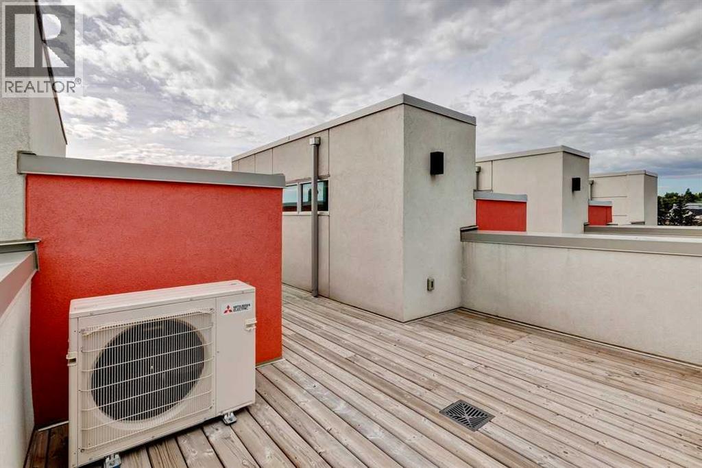 Single Family House for Sale in    Street SW South Calgary Calgary 