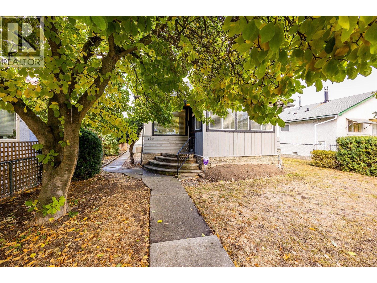  836 Cawston Avenue, Kelowna