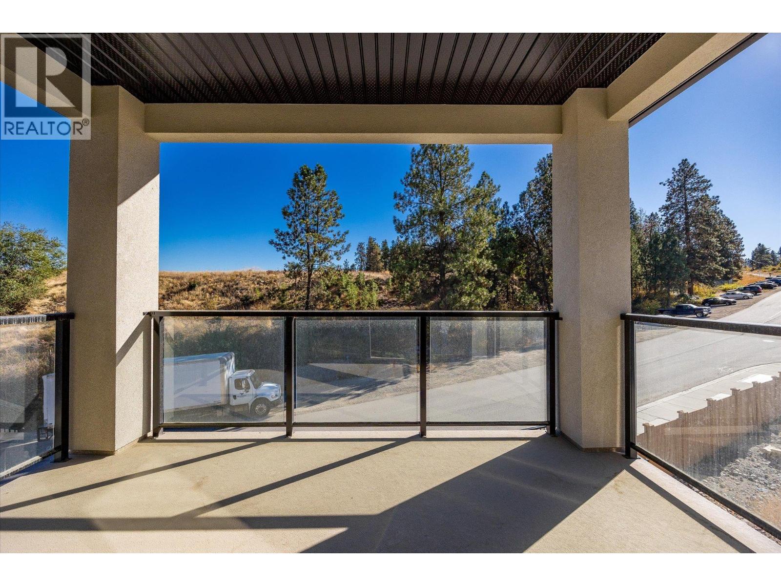  1675 HARBOUR VIEW Crescent, West Kelowna