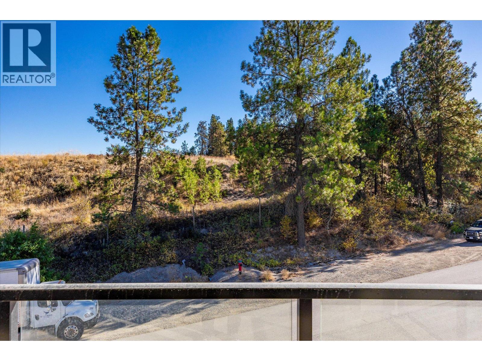  1675 HARBOUR VIEW Crescent, West Kelowna