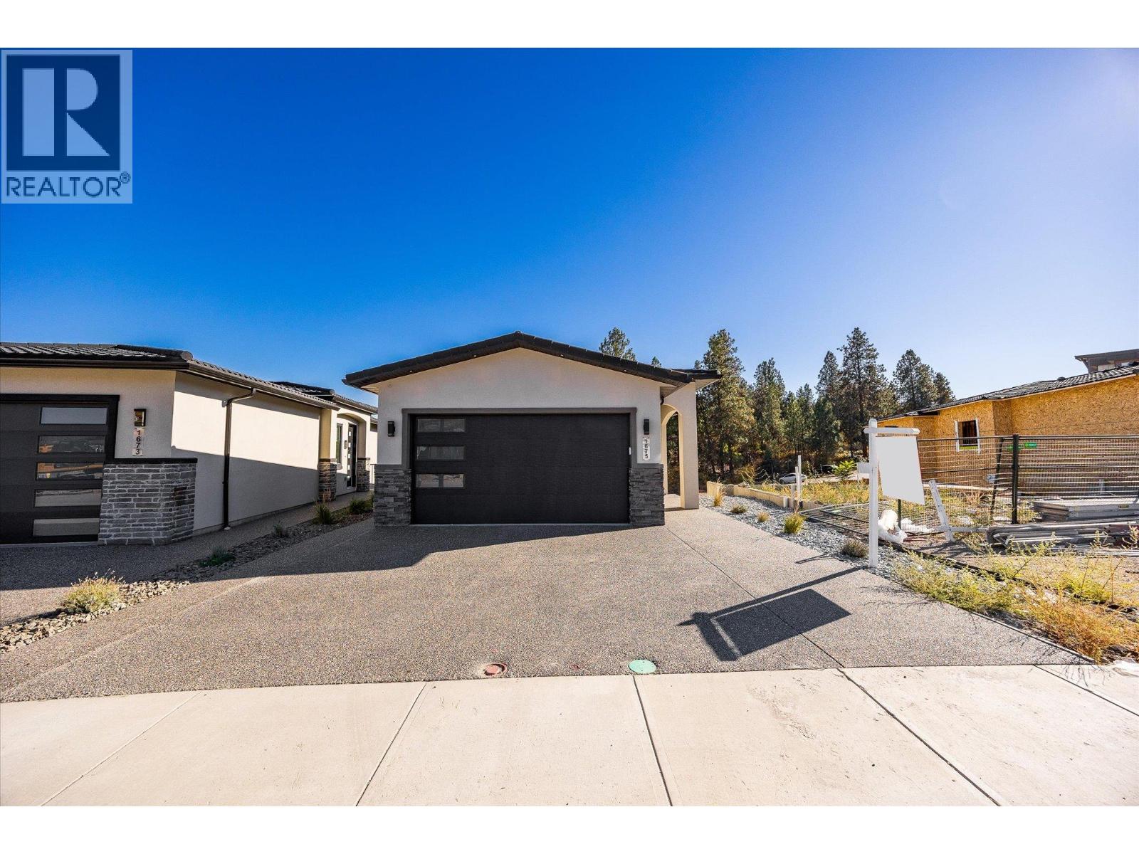 1675 HARBOUR VIEW Crescent, West Kelowna