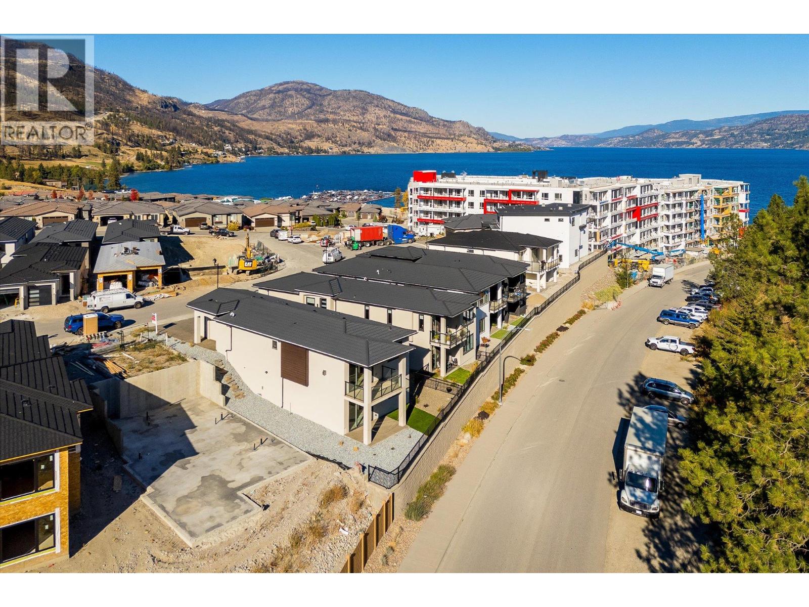  1675 HARBOUR VIEW Crescent, West Kelowna