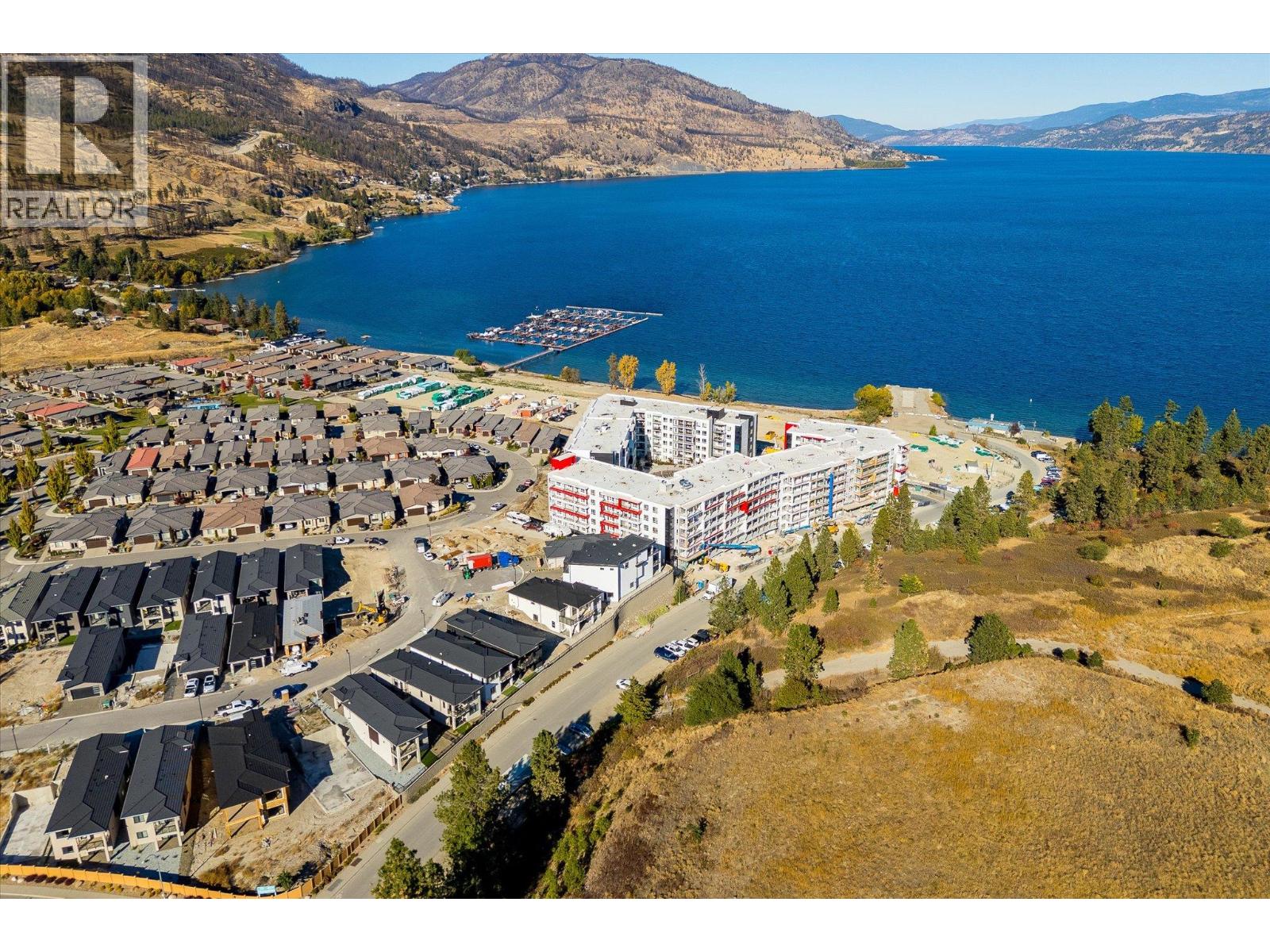  1675 HARBOUR VIEW Crescent, West Kelowna