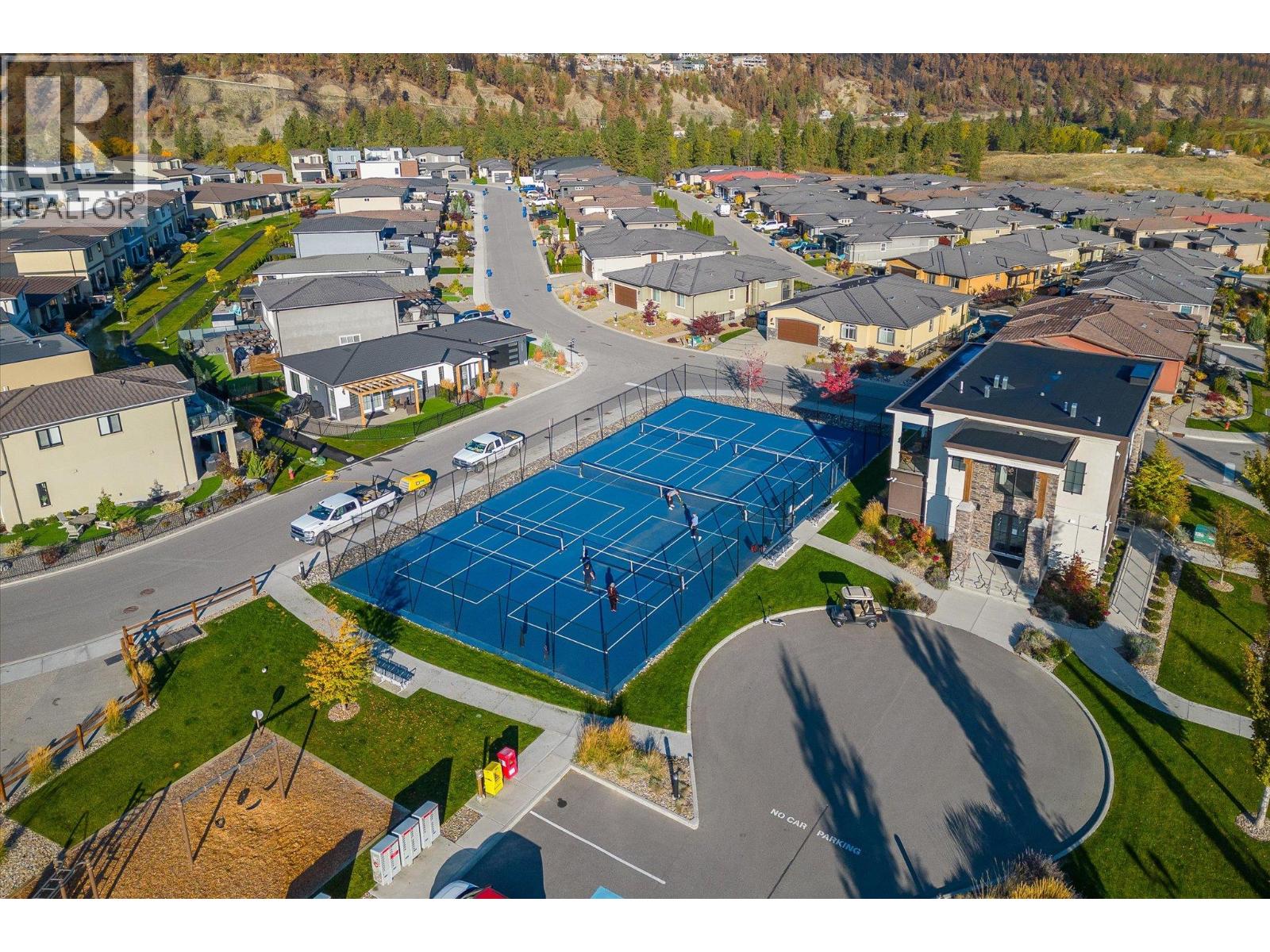  1675 HARBOUR VIEW Crescent, West Kelowna