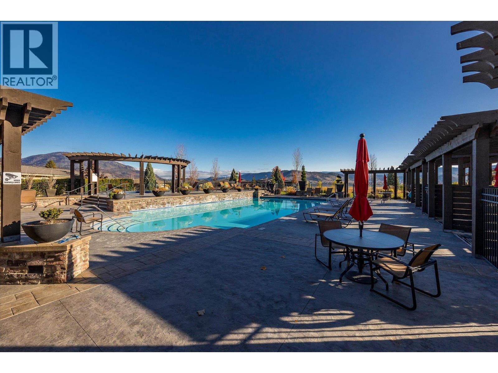  1675 HARBOUR VIEW Crescent, West Kelowna