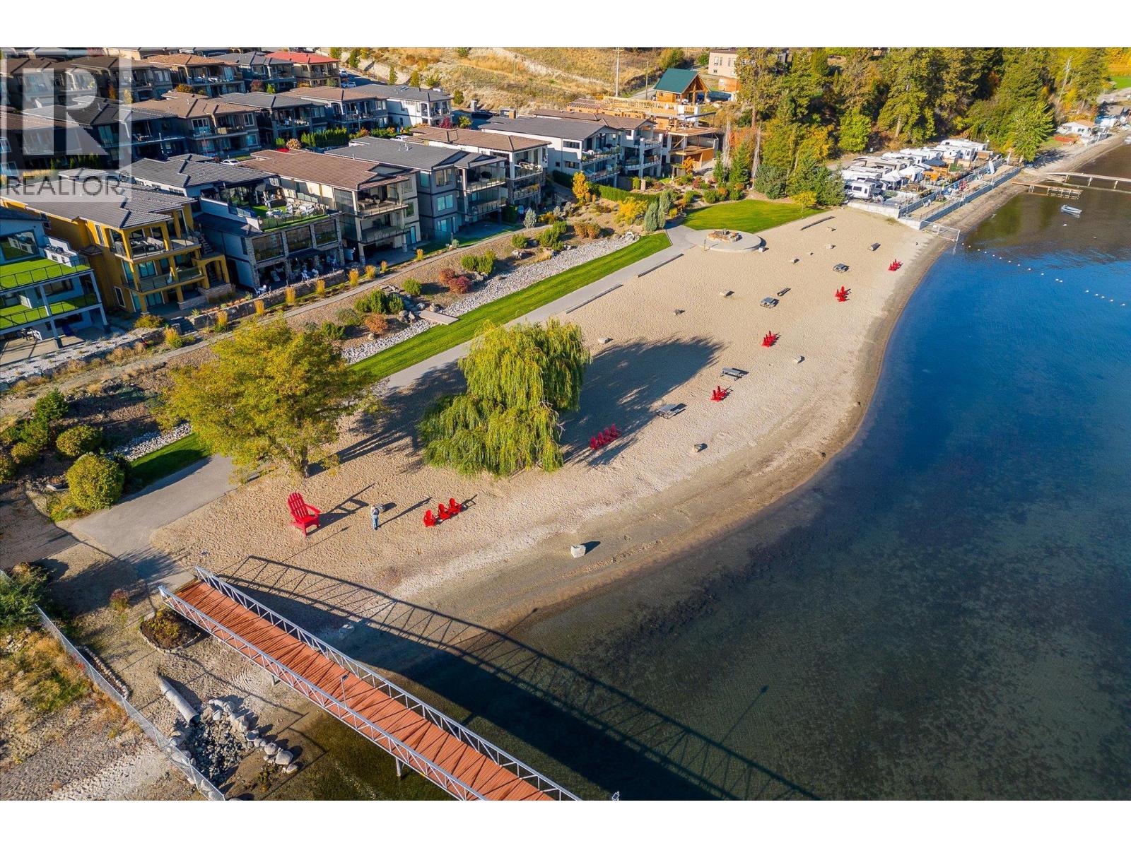  1675 HARBOUR VIEW Crescent, West Kelowna