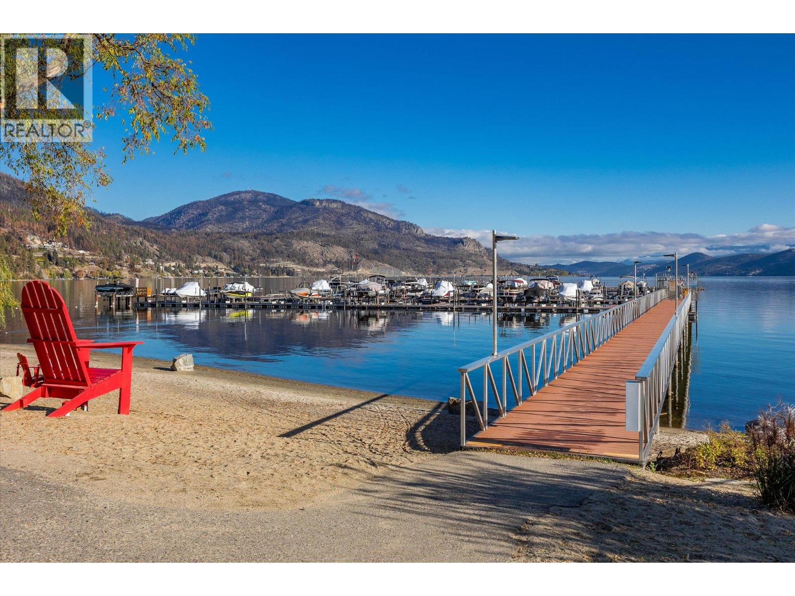  1675 HARBOUR VIEW Crescent, West Kelowna
