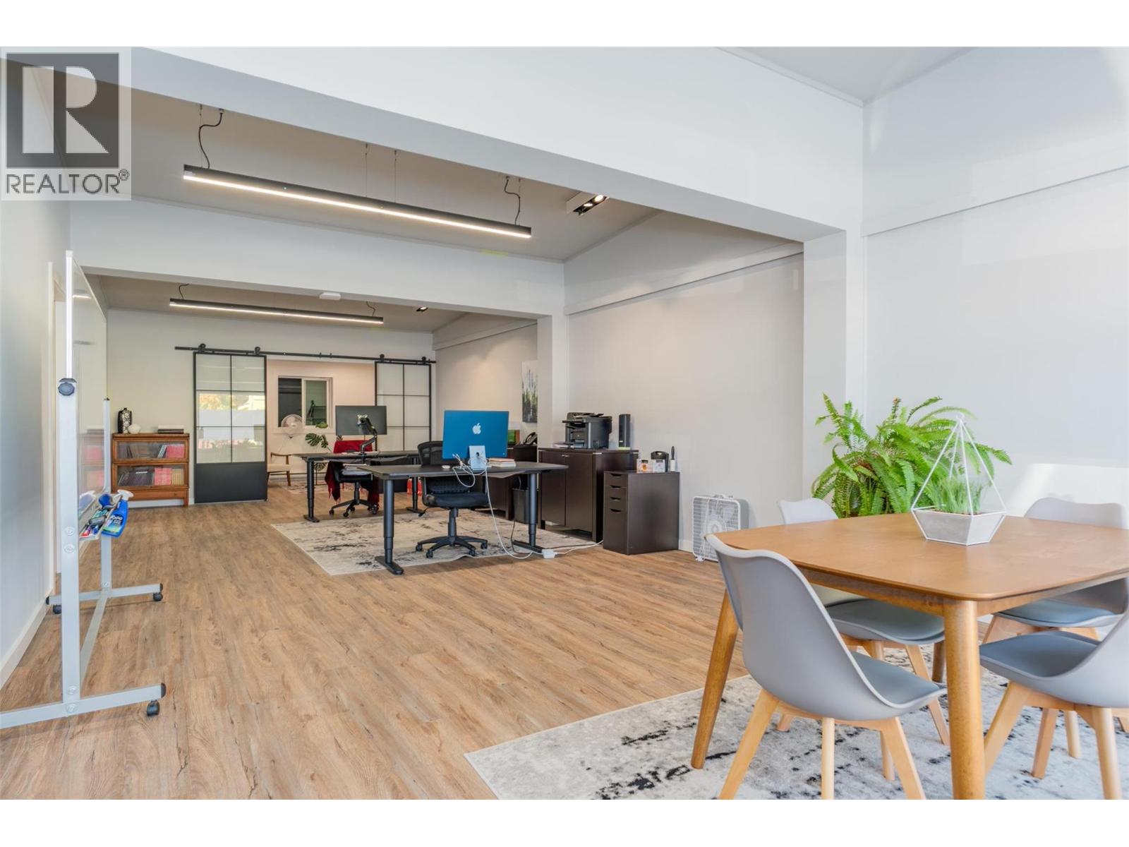  415 FRONT Street, Kaslo