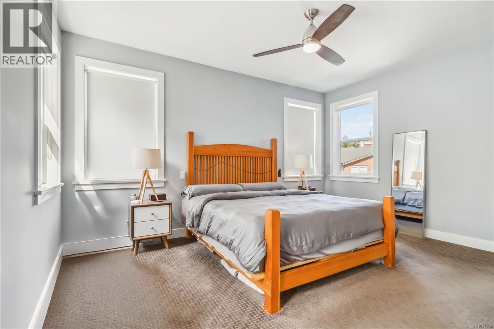 936 Aqua Crt, Langford