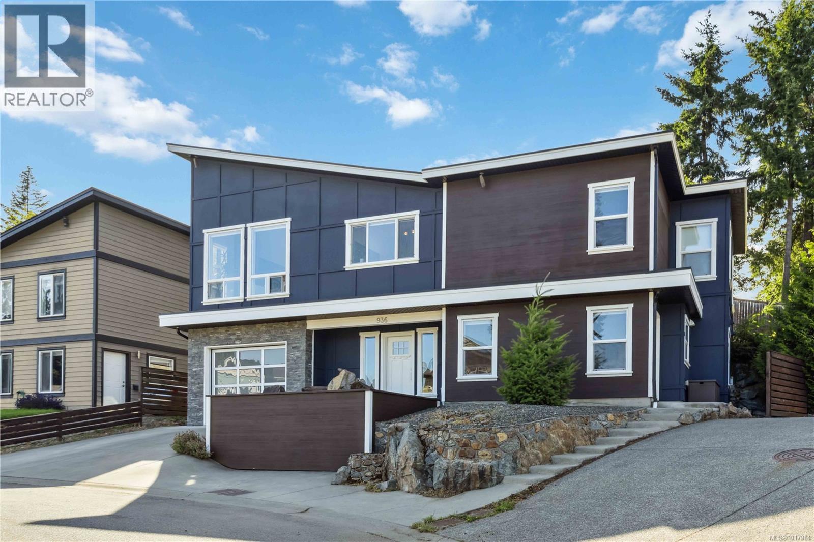 936 Aqua Crt, Langford